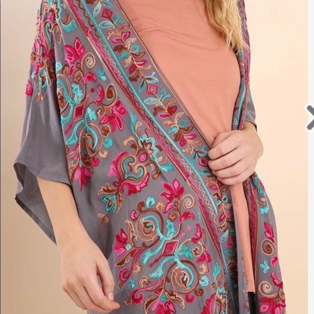 Umgee - Embroidered Kimono - Picture 2 of 4